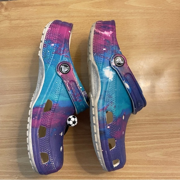CROCS Cosmic Purple, white and Blue with Jibbitz Unisex - Picture 4 of 8